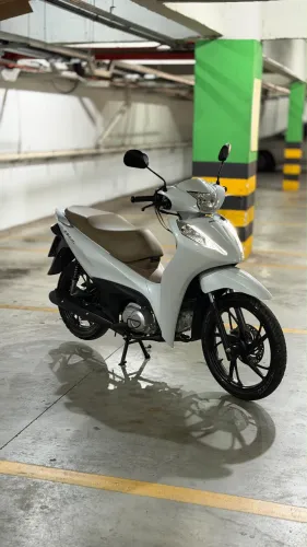 Vendo Honda Biz 25/26