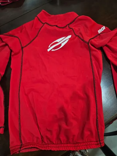 Camiseta surf manga longa infantil