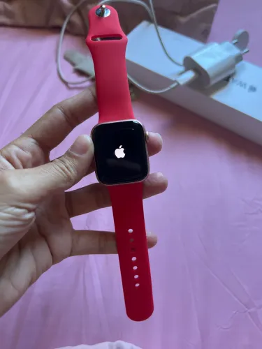 Apple Watch SE 40 MM aluminium