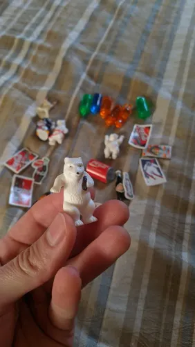 Lote de coleção kinder ovo + coca cola