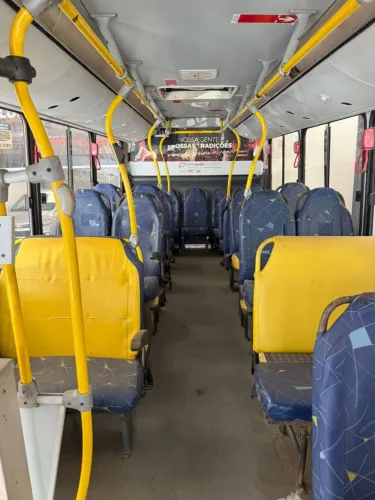 MERCEDES BENS TORINO C/ AR CONDICIONADO