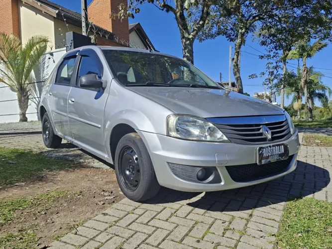 Renault Logan Expression Flex 1.6 16V 4P 2012