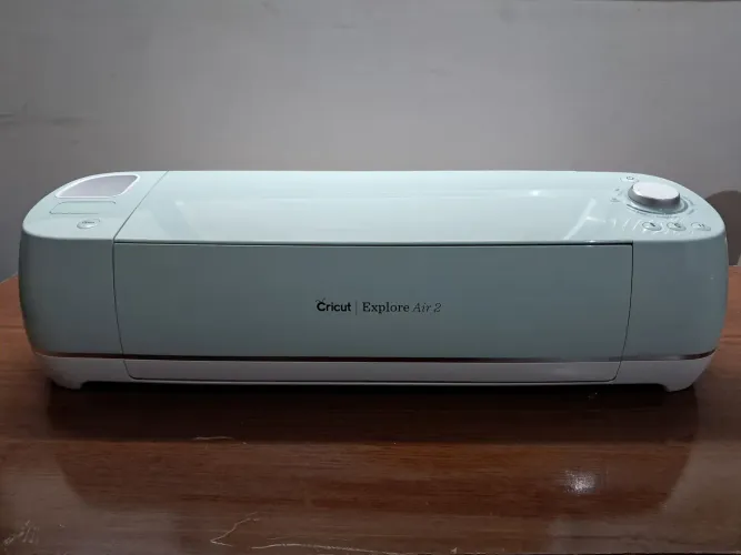 CRICUT EXPLORER AIR 2