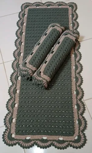 Jogo tapete de crochê