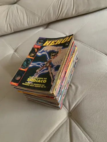 Revistas herói 01 a 57 em estado excelente 