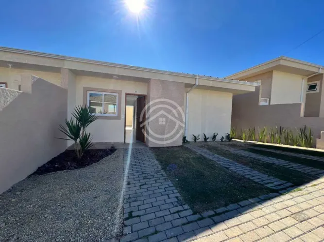 Casa à Venda no Condomínio Amoreiras em Itatiba/SP - R$ 485.000.