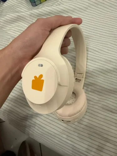 Fone Bluetooth Creme - Headphone Edição VB