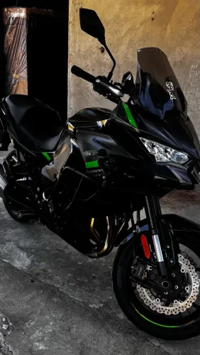 Kawasaki versys mil