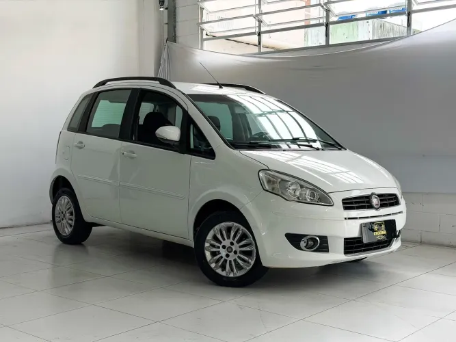 Fiat Idea Attractive 1.4 Fire Flex 8V 5P 2012