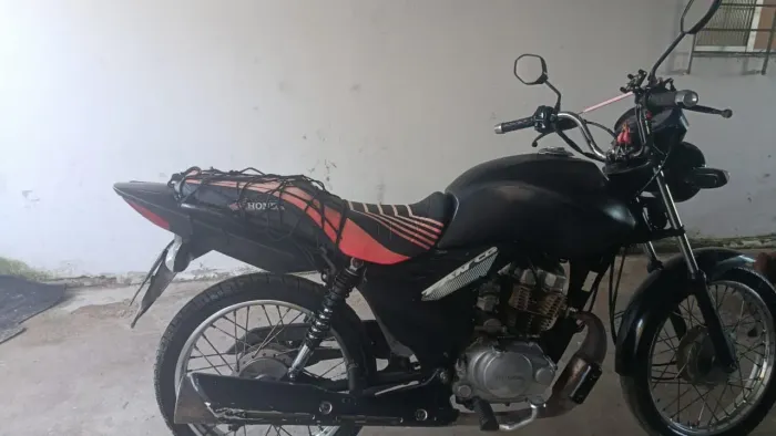Vendo uma fan 125 ano 2010