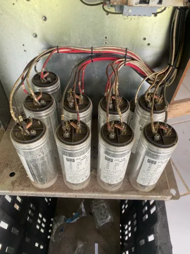 Banco Capacitor Trifásico 50Kvar 380V BCW50V40T WEG