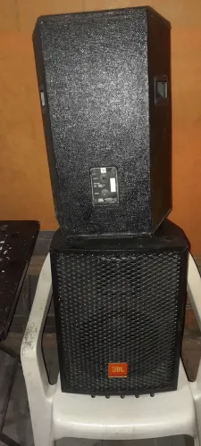 Par de caixas JBL passivas fone de10 polegadas mais TI com placa divisória de frequências 
