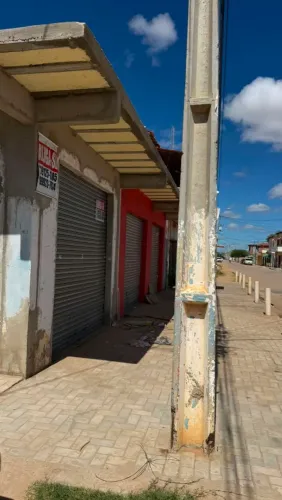 Pontos comerciais em avenida 
