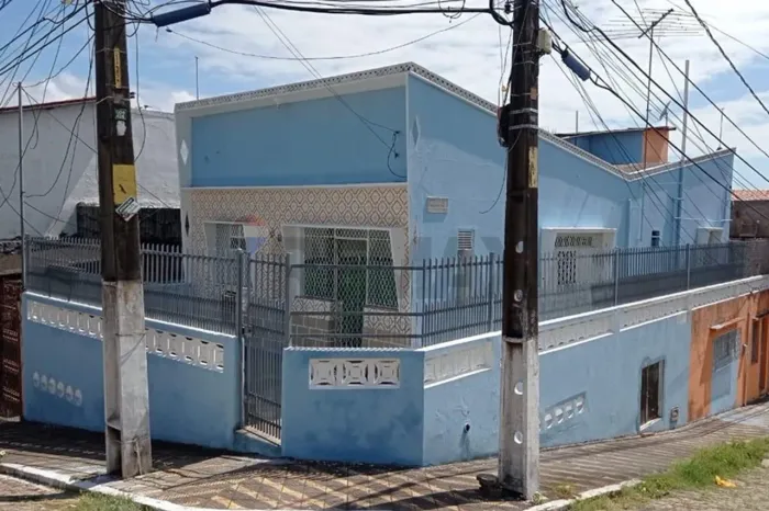 Casa Ampla e Versátil na Cidade Alta Em Frente à Igreja do Rosário