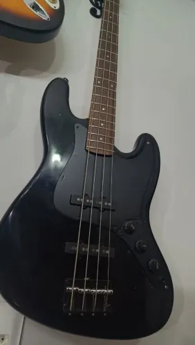 CONTRA BAIXO WASHBURN + AMPLIFICADOR+ CABO