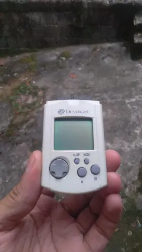 VMU de dreamcast branquinho funcionando perfeitamente.