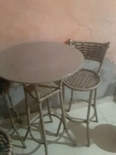Mesa de canto nova