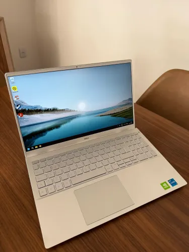 Notebook Dell Inspiron 5502/5509 | Intel Core i5 11ª Geração | 8GB RAM | SSD NVMe 240GB