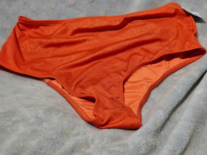 Short Hot Pants Em Fio Metalizado Larania