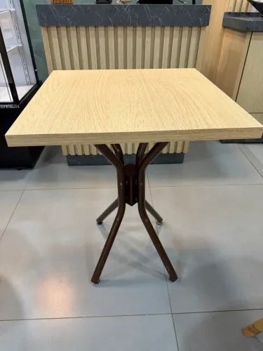 MESAS 60CM MDF E FERRO - 8 UNIDADES