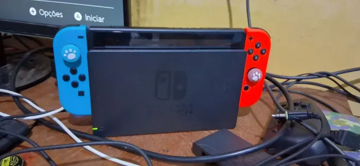 Nintendo switch v2 desbloqueado + controle
