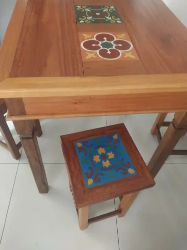 Vende-se jogo de mesa