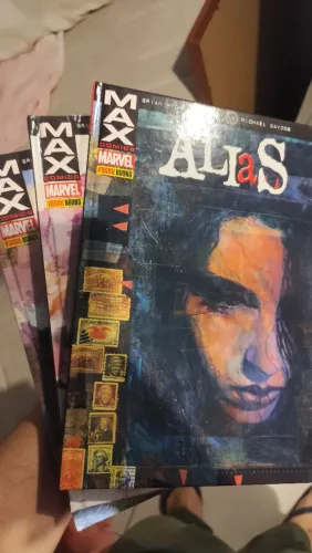 Alias - Jéssica Jones - Bendis - Marvel Max 3 volumes