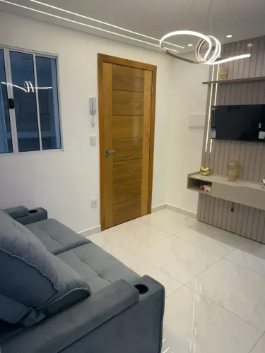Apartamento mobiliado para locação com 30m², 1 dormitório, próx. ao metro Penha