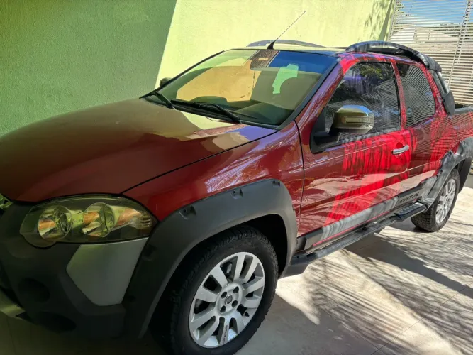 Fiat Strada Adventure1.8/ 1.8 Locker Flex CD 2014
