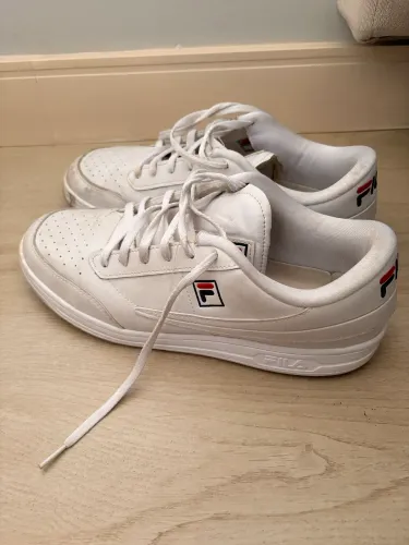 Tênis Fila, Tamanho: 40