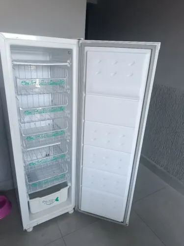 Freezer Vertical Consul Branco - Funcionando Perfeitamente