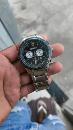 Vendo relógio Ferrari usado funcionando perfeitamente ou troco em outro