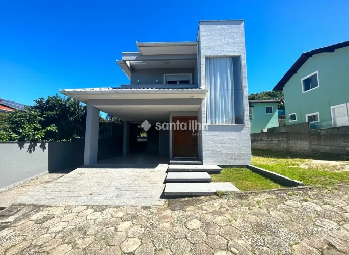 Casa em condomínio fechado, com 2 dormitórios para alugar, 140m² - Campeche - Florianópoli