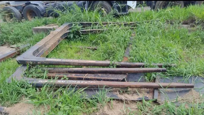 Fueiro pra caminhão transporte de lenha sete unidades