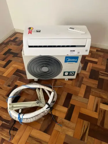 Ar Condicionado Split 12.000BTUs Quente/Frio Springer Midea Inverter Wi-Fi 220V