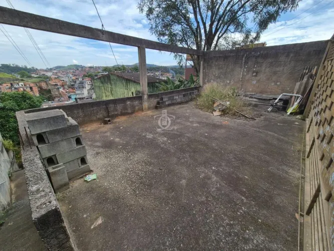 Terreno para Venda em Mauá, Jardim Luzitano