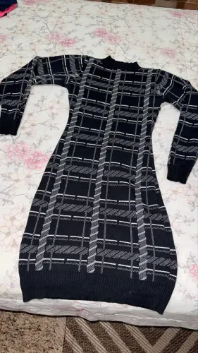 Vendo vestido em tricô modal TAM unico novo
