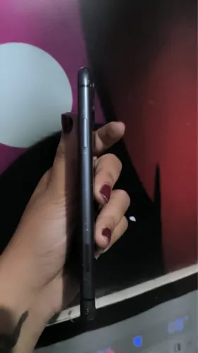 Vende-se IPhone 11