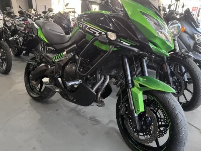 KAWASAKI VERSYS 650 | ANO 2018 | IPVA PAGO | GARANTIA DA LOJA | FINANCIO. 