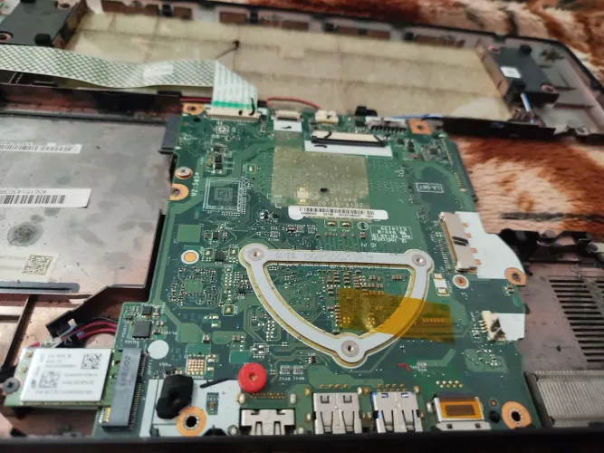 Placa-mãe Acer Aspire ES1-572 com CPU i5-6200U + Vídeo Integrado HD 520