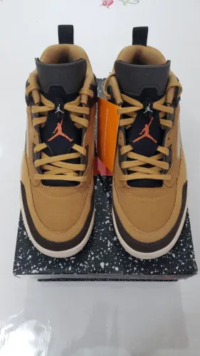 Tenis jordan spizike 