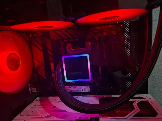 Water cooler rise mode 240mm RGB em perfeito estado