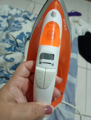 Ferro passar vapor zerado desapego