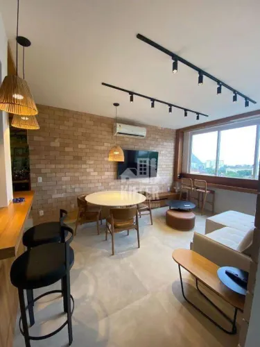 Apartamento à venda, 105 m² por R$ 2.100.000,00 - Botafogo - Rio de Janeiro/RJ