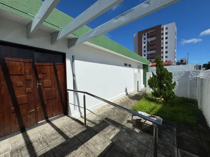 Casa comercial para aluguel, ideal para clínica, consultório, escritório ou ponto comercia