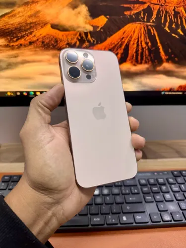 IPhone 16 Pro Max 256gb Desert