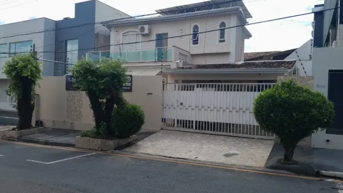 casa sobrado com piscina churrasqueira fogão e forno a lenha