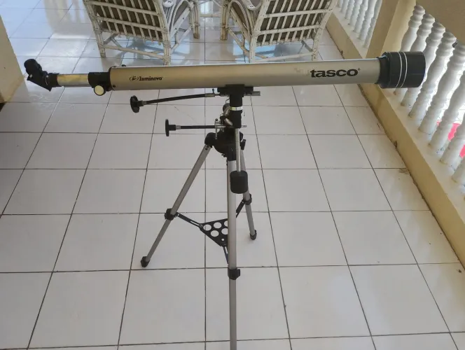 TELESCOPIO TASCO COM TRIPÉ - POUQUÍSSIMO USADO