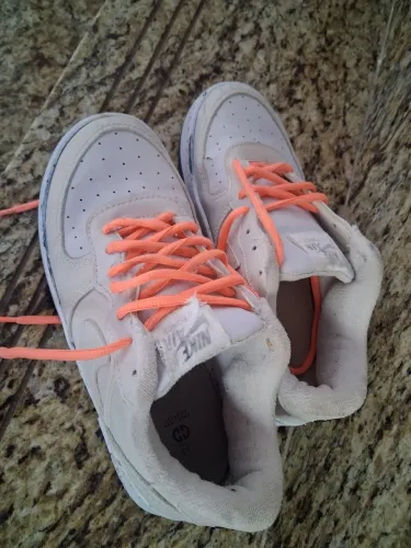 Tênis  feminino  Nike  tamanho  35 