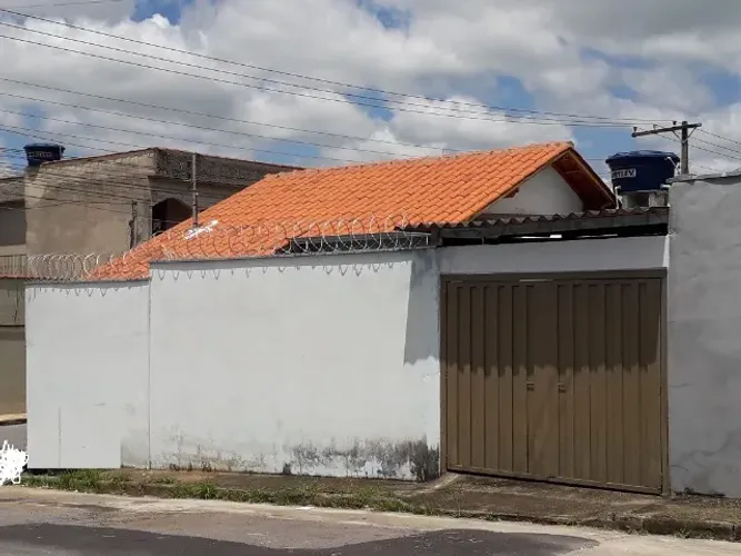 Vende-se 2 casas - Barcelona / Treviso